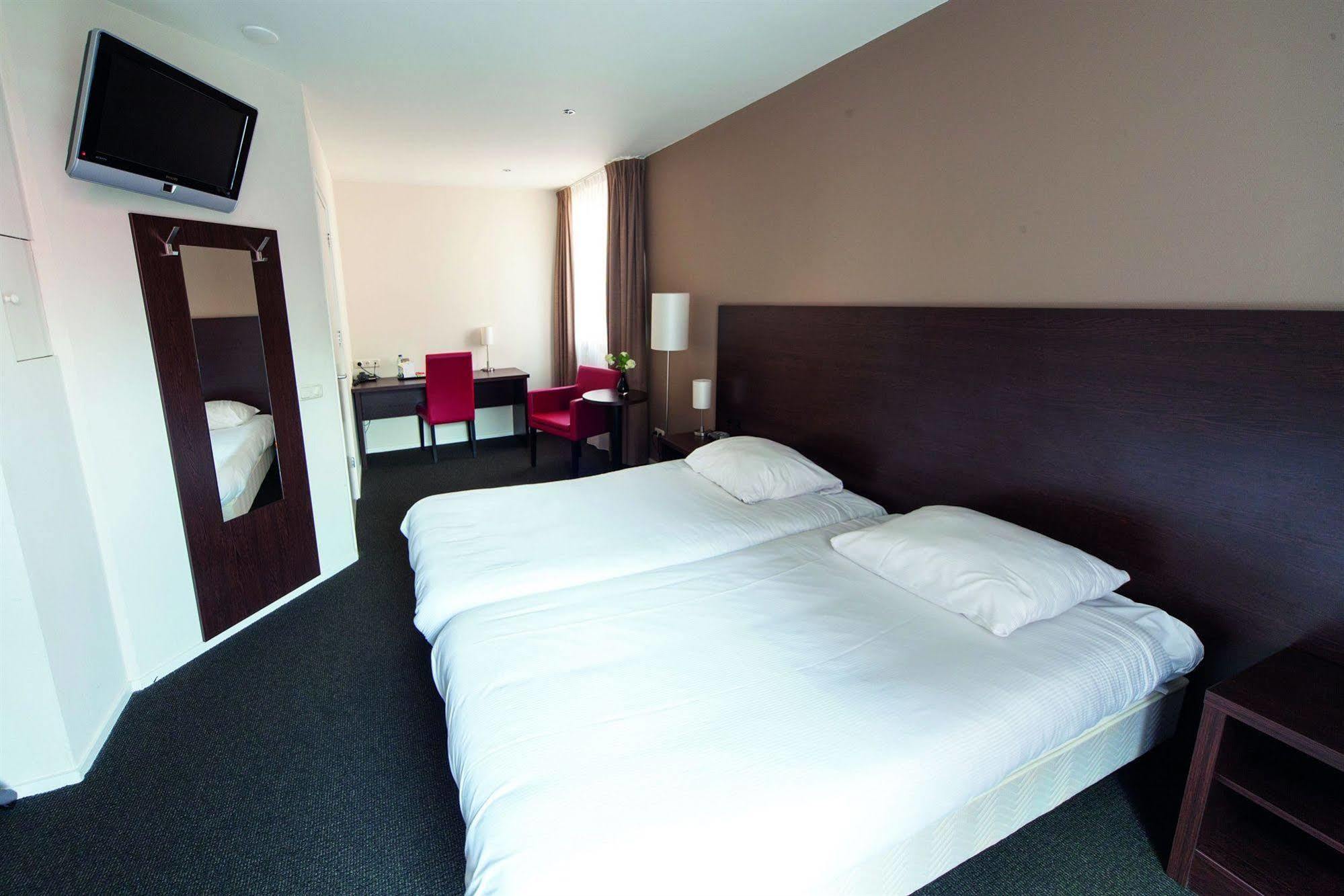 Fletcher Hotel Gilde ديفينتر المظهر الخارجي الصورة